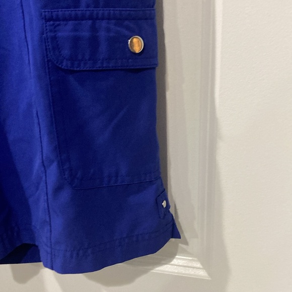 Chico’s Zenergy Neema Cargo Shorts Size 1 - Picture 3 of 9